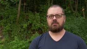 VIDEO Baricadați cu gard electric împotriva urșilor. Animalele sălbatice nu mai au cale liberă spre oraș